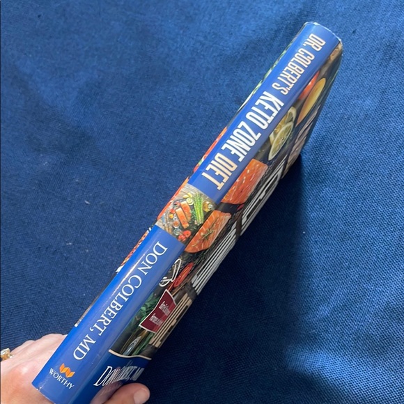 Dr. Colbert's Keto Zone Diet Book - Picture 3 of 5